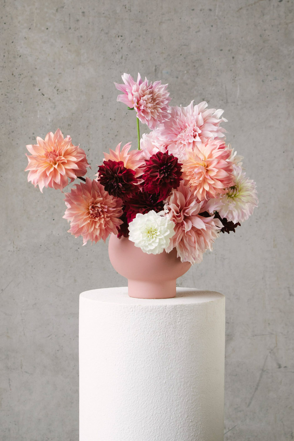 A Lush ouquet of Flowers with Pink Hues by Flowers Vasette